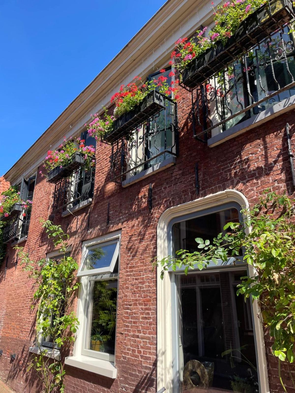 B&B Suupmarkt ด็อคคุม ภายนอก รูปภาพ
