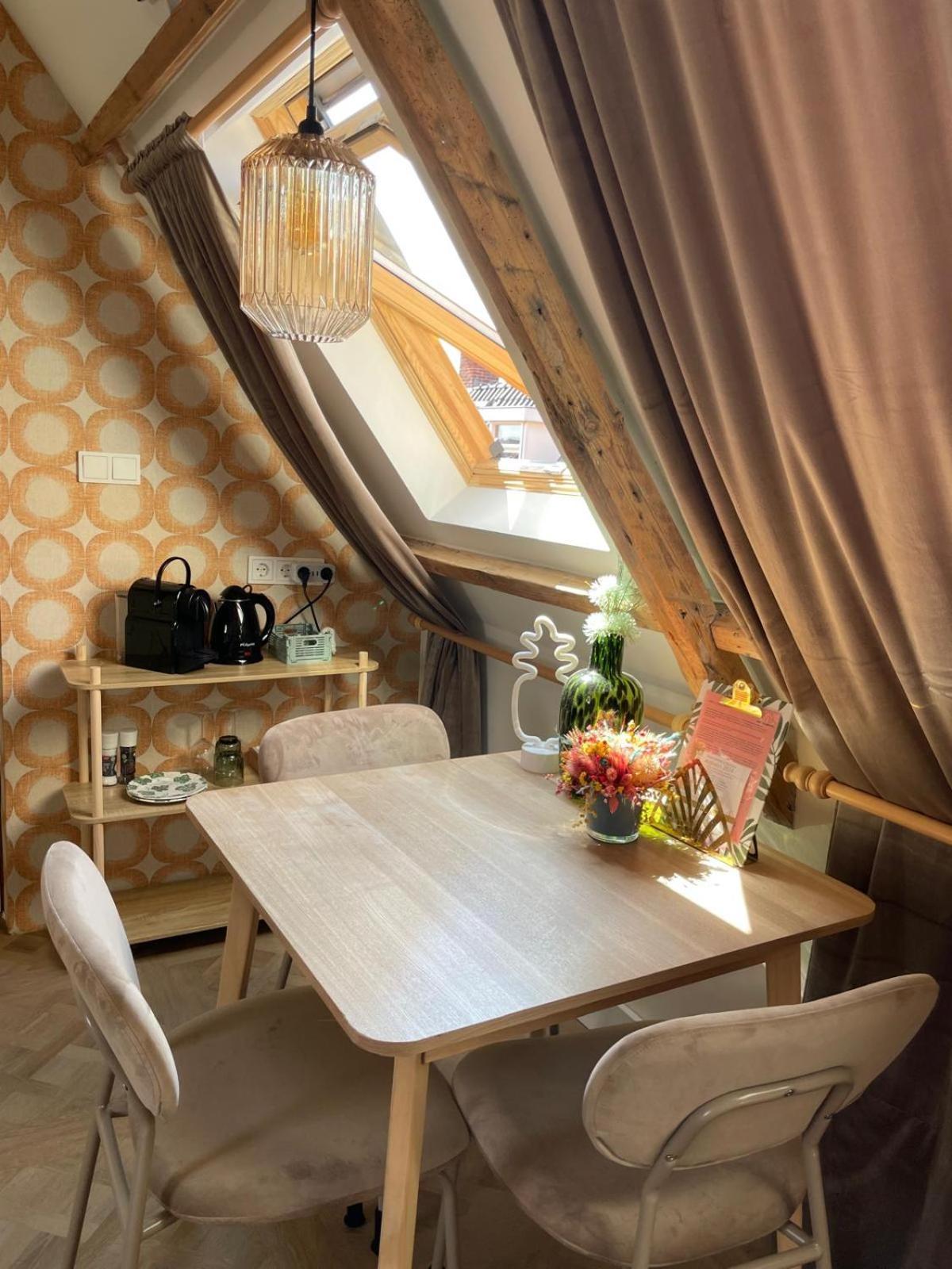 B&B Suupmarkt ด็อคคุม ภายนอก รูปภาพ