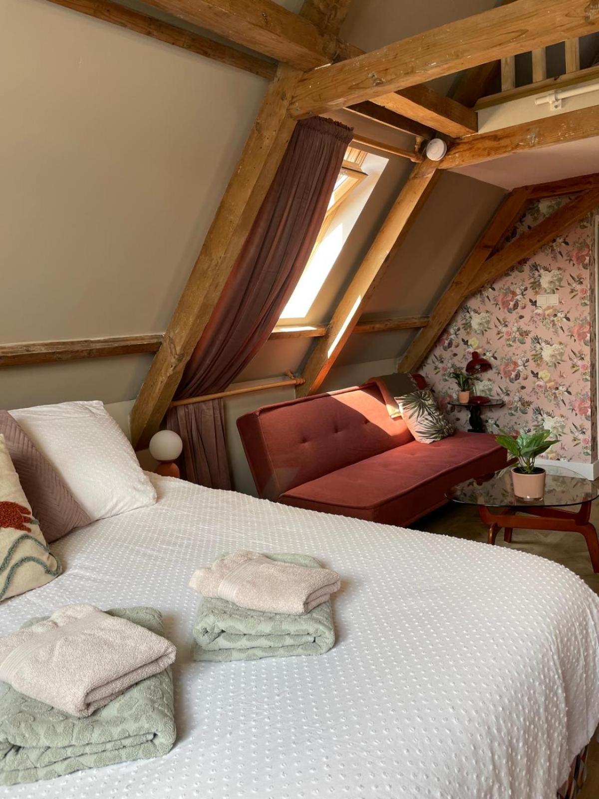 B&B Suupmarkt ด็อคคุม ภายนอก รูปภาพ